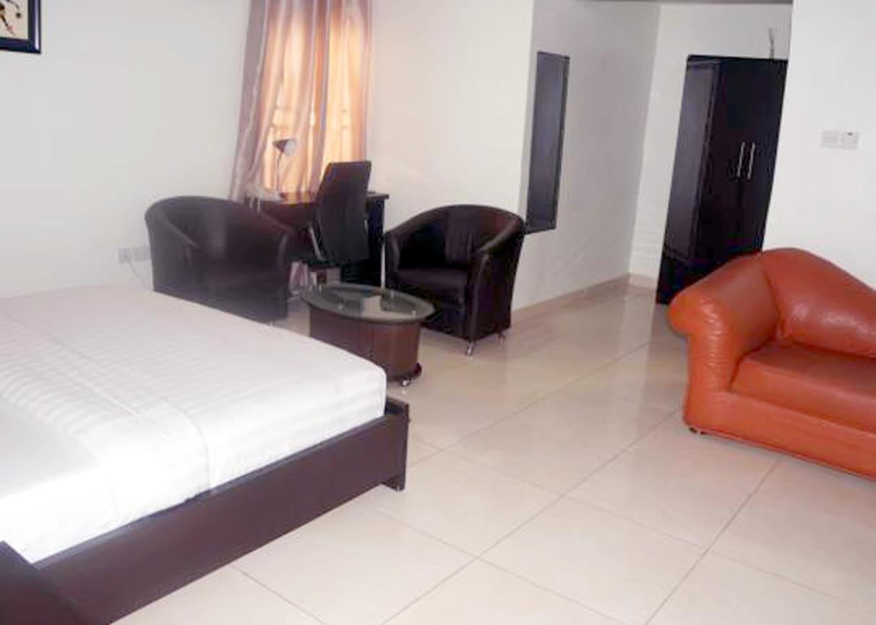 De Rigg Place - Alaka Estate, Surulere Лаґос Екстер'єр фото
