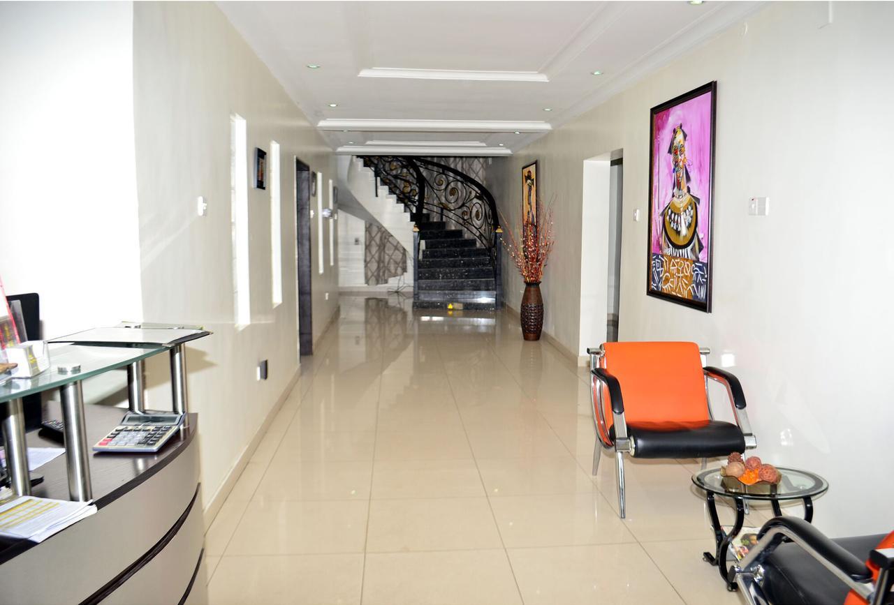 De Rigg Place - Alaka Estate, Surulere Лаґос Екстер'єр фото